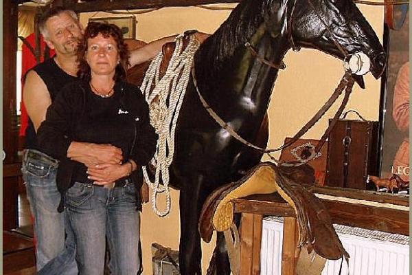 VLUU L200 / Samsung L200