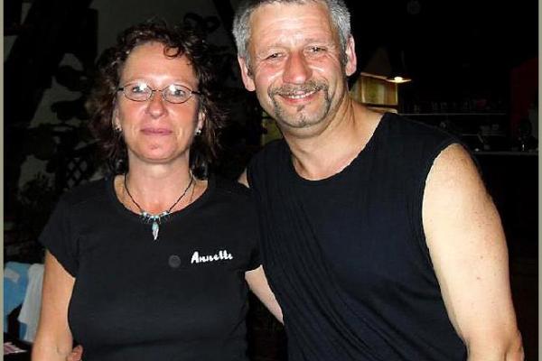 VLUU L200 / Samsung L200