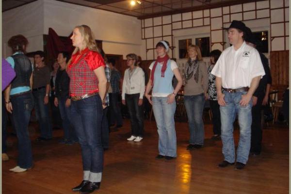 1. Linedance-Workshop-Abend in Windischholzhausen