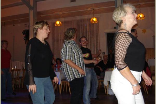 08.05.2010 - Linedance-Frühlingsparty mit DJ Andre im Gasthaus und Hotel Zur Linde