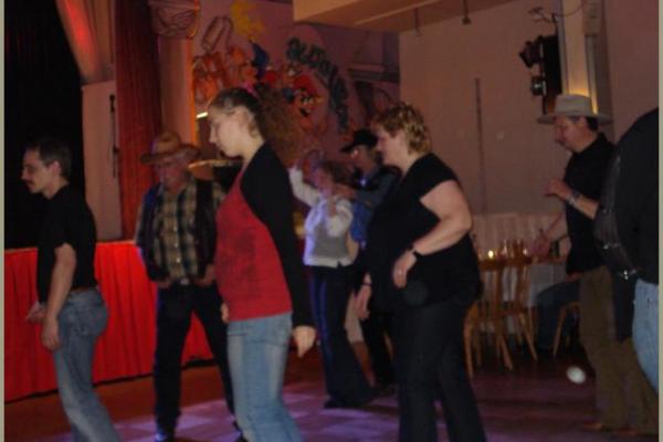 08.05.2010 - Linedance-Frühlingsparty mit DJ Andre im Gasthaus und Hotel Zur Linde