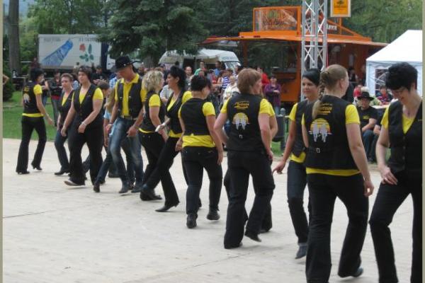 12.-13.08.2011 18. Countryfest des Countryclubs Eastside im Naturschwimmbad Heldrungen mit Liveband Leo Cober