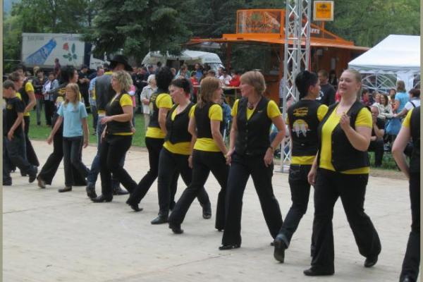 12.-13.08.2011 18. Countryfest des Countryclubs Eastside im Naturschwimmbad Heldrungen mit Liveband Leo Cober