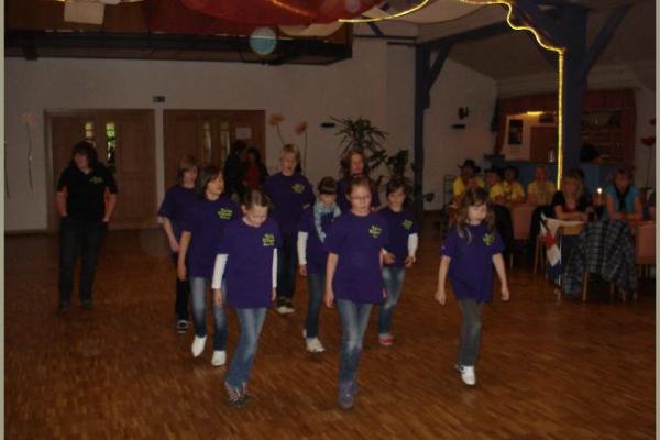 Frühsommerparty mit Countryman Rainer am 15.05.2010 im Bürgerhaus in Großengottern