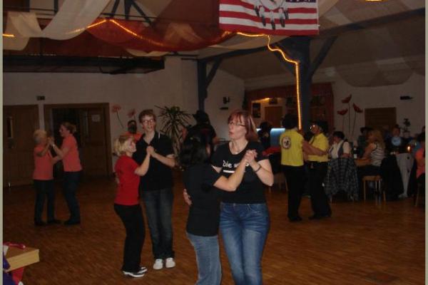 Frühsommerparty mit Countryman Rainer am 15.05.2010 im Bürgerhaus in Großengottern