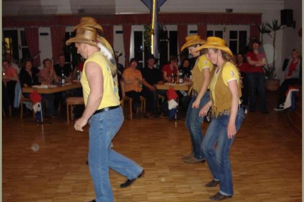 Frühsommerparty mit Countryman Rainer am 15.05.2010 im Bürgerhaus in Großengottern