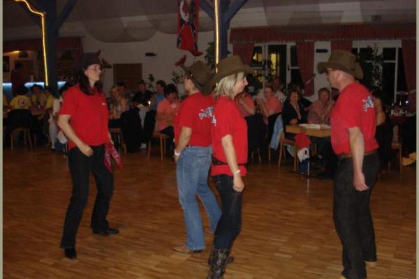 Frühsommerparty mit Countryman Rainer am 15.05.2010 im Bürgerhaus in Großengottern