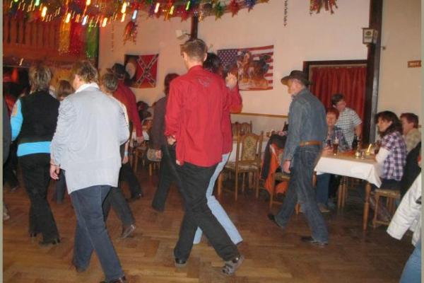 Linedance-Party der Dancing Badgers anlasslich des 6. Jahrestages mit DJ K.-D.