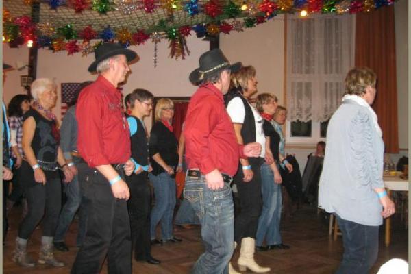 Linedance-Party der Dancing Badgers anlasslich des 6. Jahrestages mit DJ K.-D.