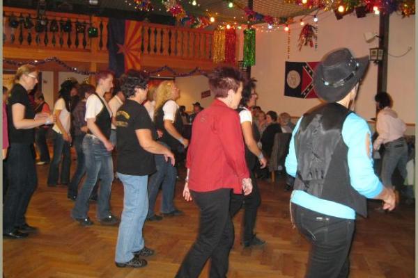 Linedance-Party der Dancing Badgers anlasslich des 6. Jahrestages mit DJ K.-D.