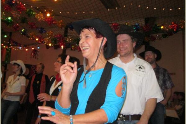 Linedance-Party der Dancing Badgers anlasslich des 6. Jahrestages mit DJ K.-D.