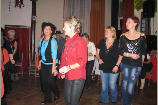 Linedance-Party der Dancing Badgers anlasslich des 6. Jahrestages mit DJ K.-D.