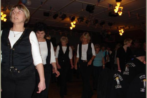 26.03.2010 - 5. Line-Dance Party der Sparkle Devils mit Dirk Osterloh