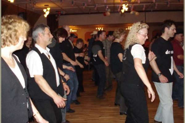 26.03.2010 - 5. Line-Dance Party der Sparkle Devils mit Dirk Osterloh
